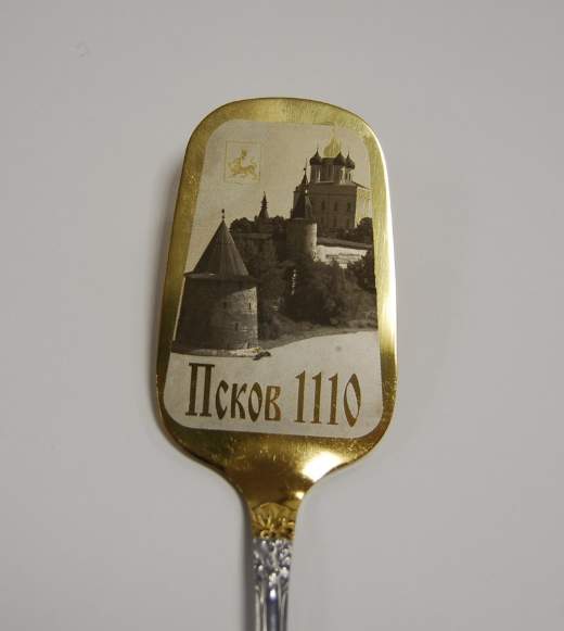 Лопатка для торта.